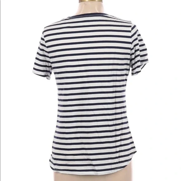 NWT T-Shirt - Picture 2 of 3